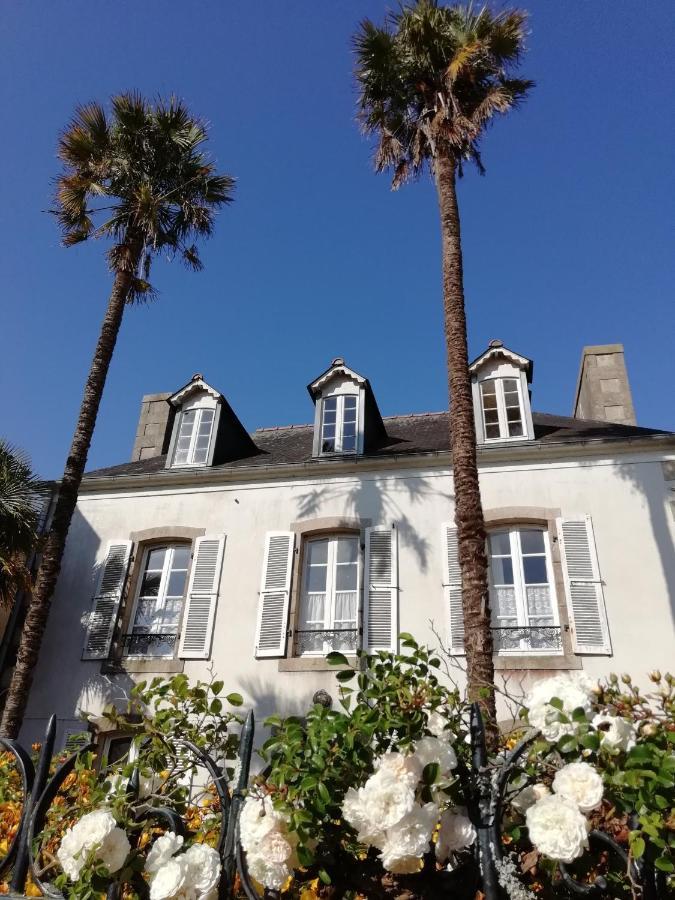 Maison Papillons Plomodiern Экстерьер фото
