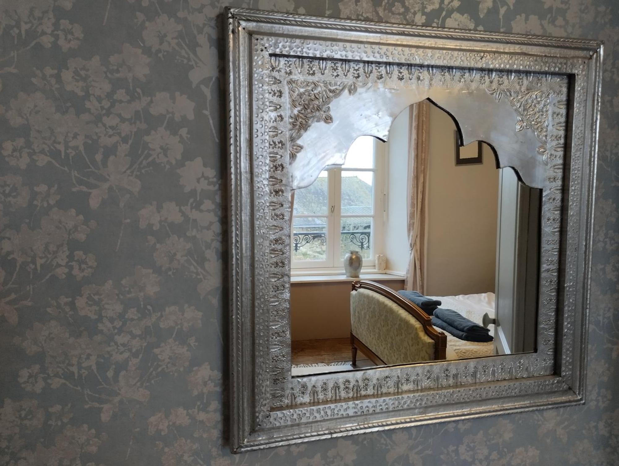 Maison Papillons Plomodiern Экстерьер фото