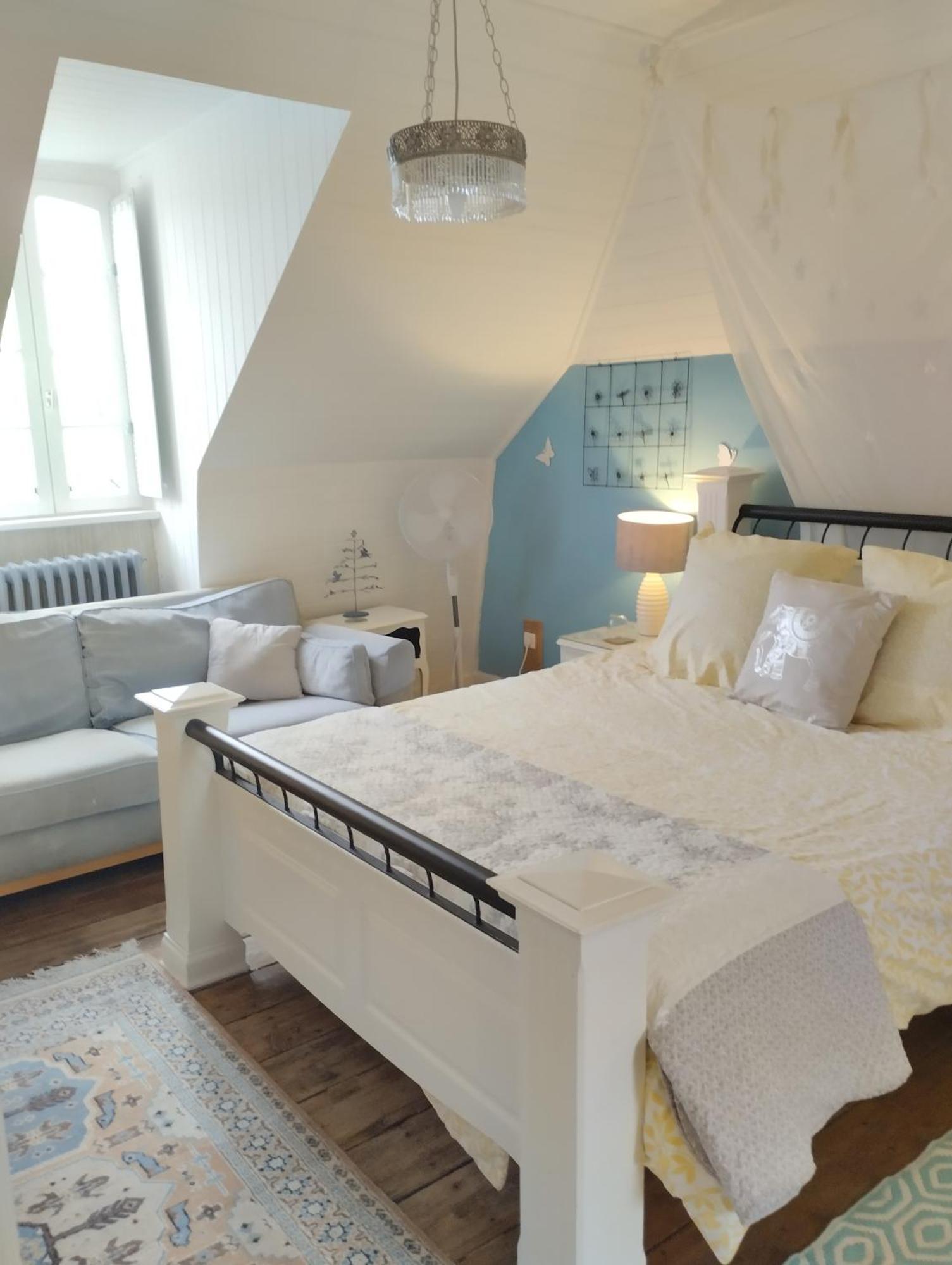 Maison Papillons Plomodiern Экстерьер фото